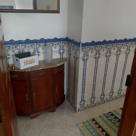 דירה Santomar נאזרה